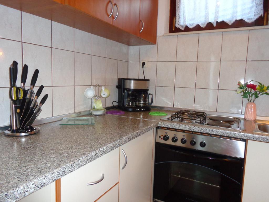 I & S Apartments Водице Экстерьер фото