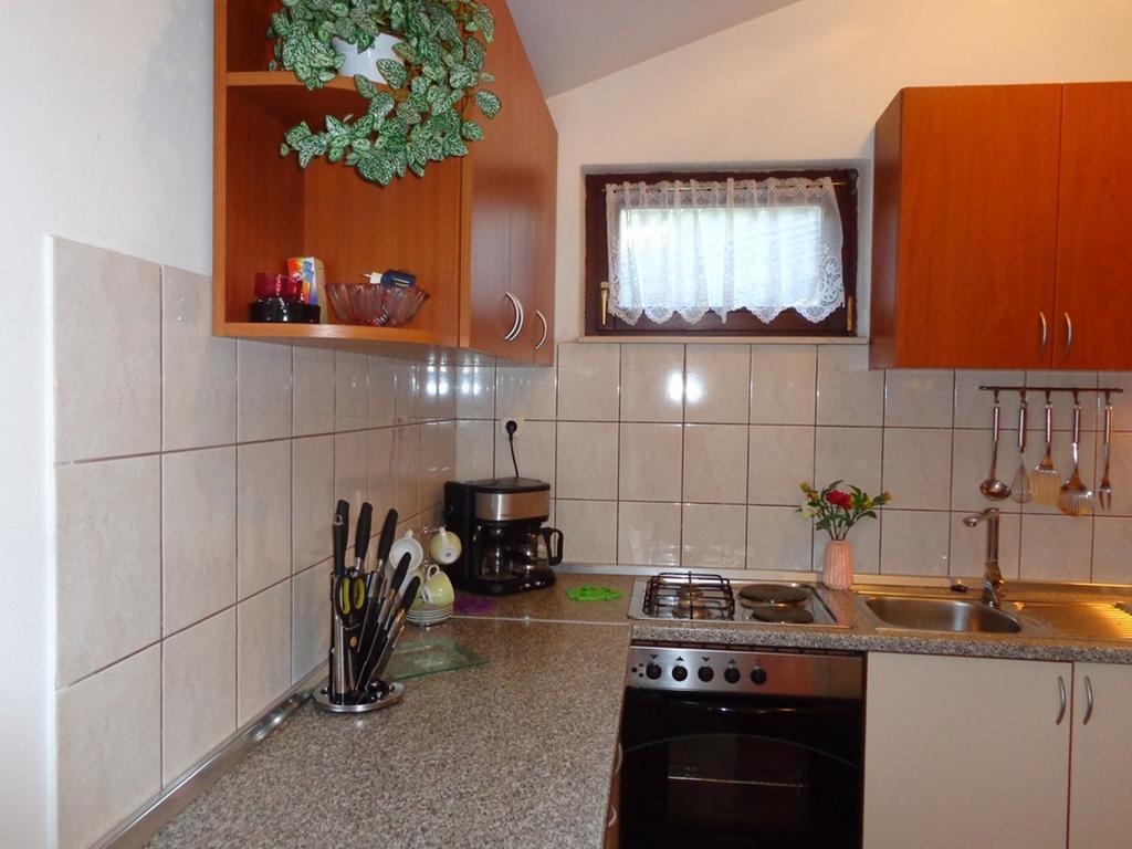 I & S Apartments Водице Экстерьер фото